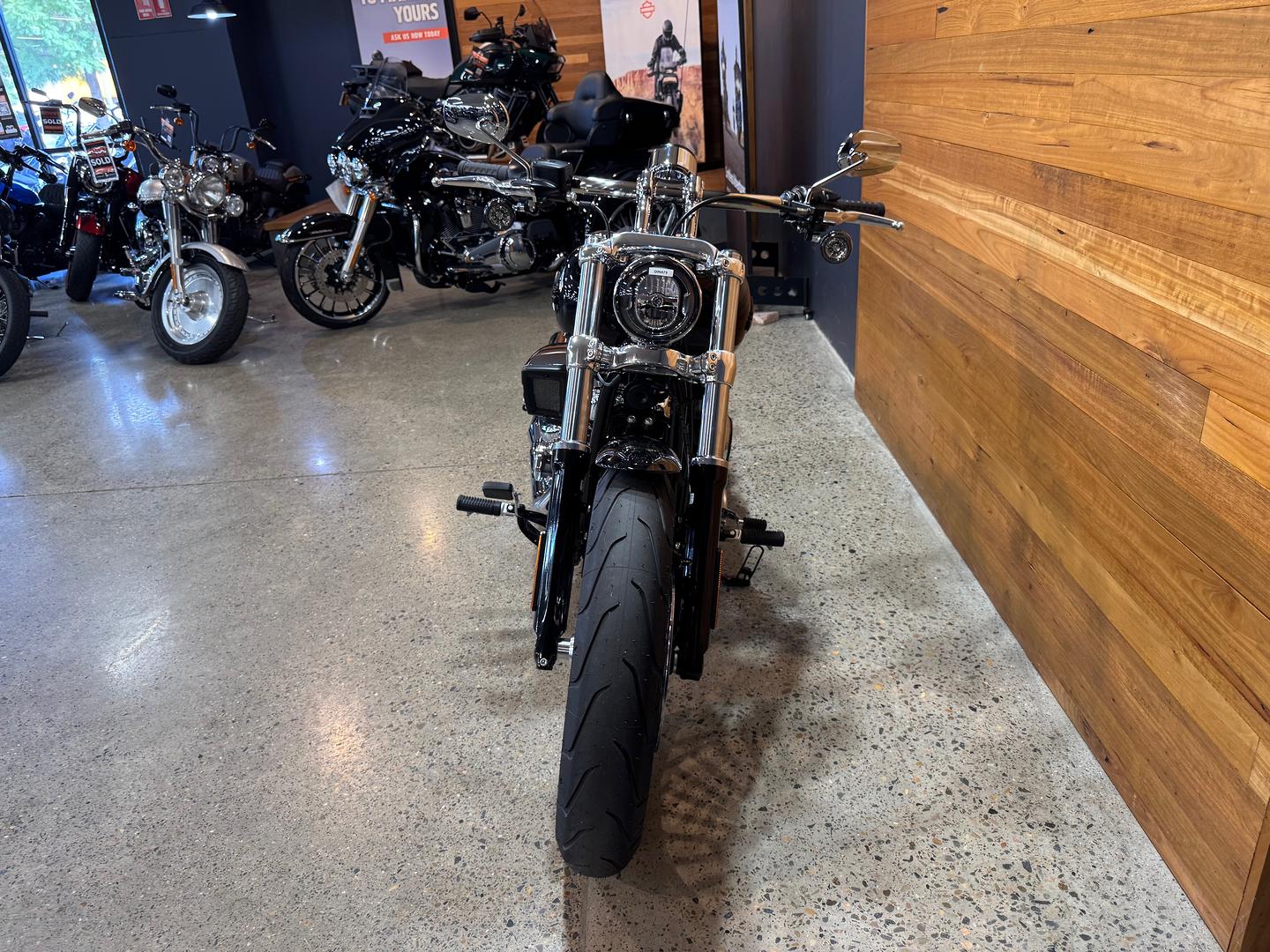 2025 HARLEY-DAVIDSON FXBR BREAKOUT (117) CRUISER