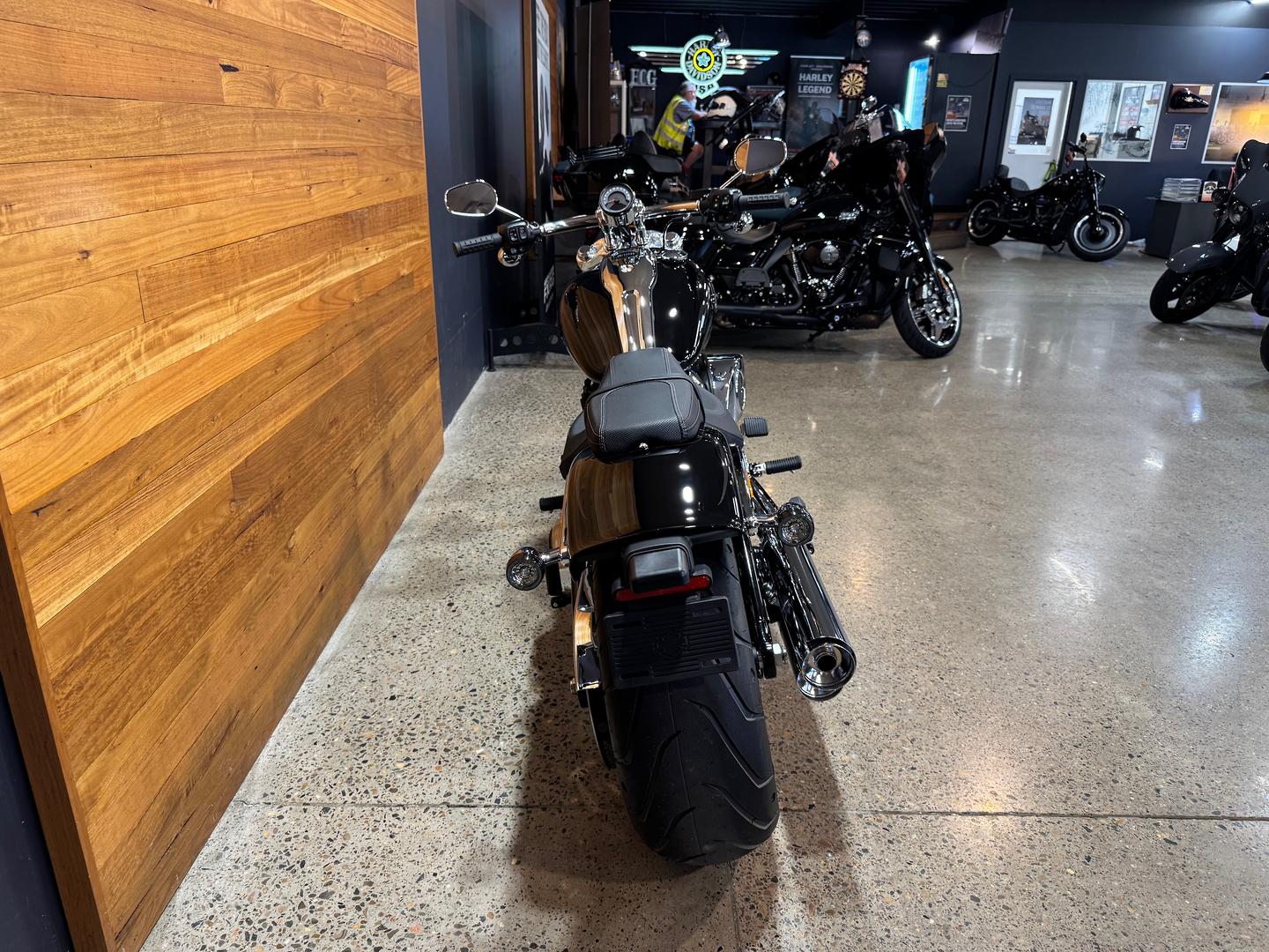 2025 HARLEY-DAVIDSON FXBR BREAKOUT (117) CRUISER