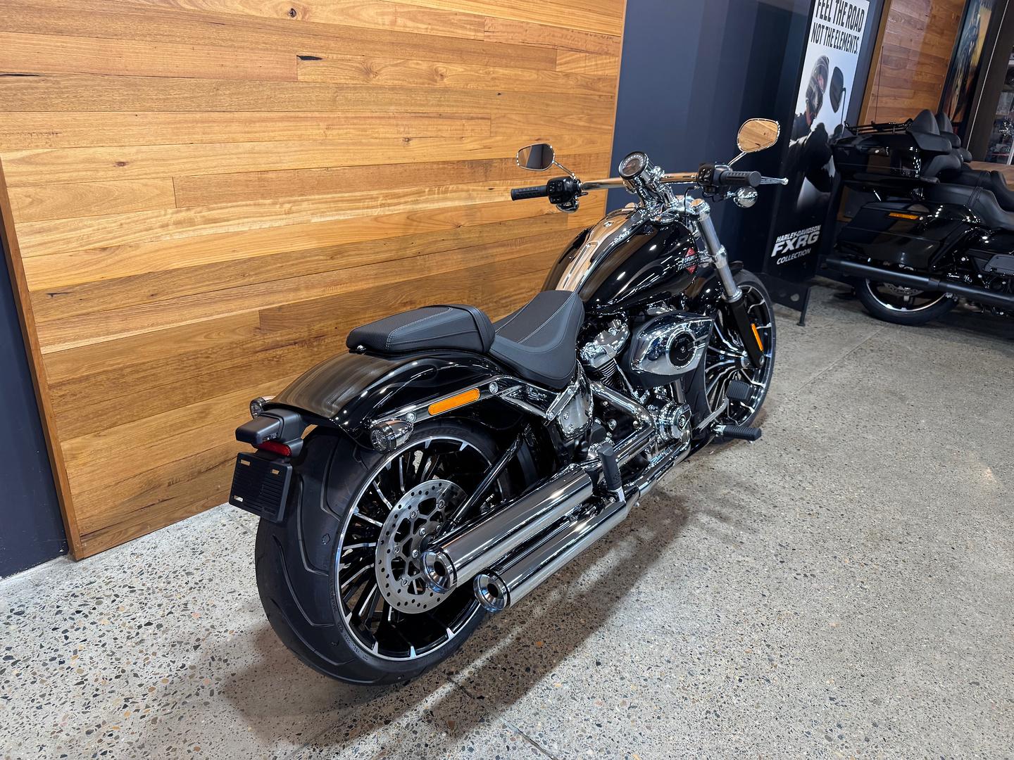 2025 HARLEY-DAVIDSON FXBR BREAKOUT (117) CRUISER