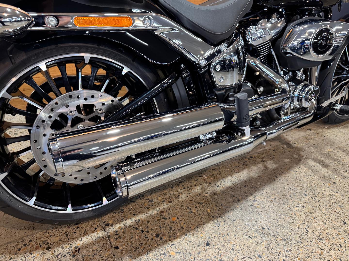 2025 HARLEY-DAVIDSON FXBR BREAKOUT (117) CRUISER