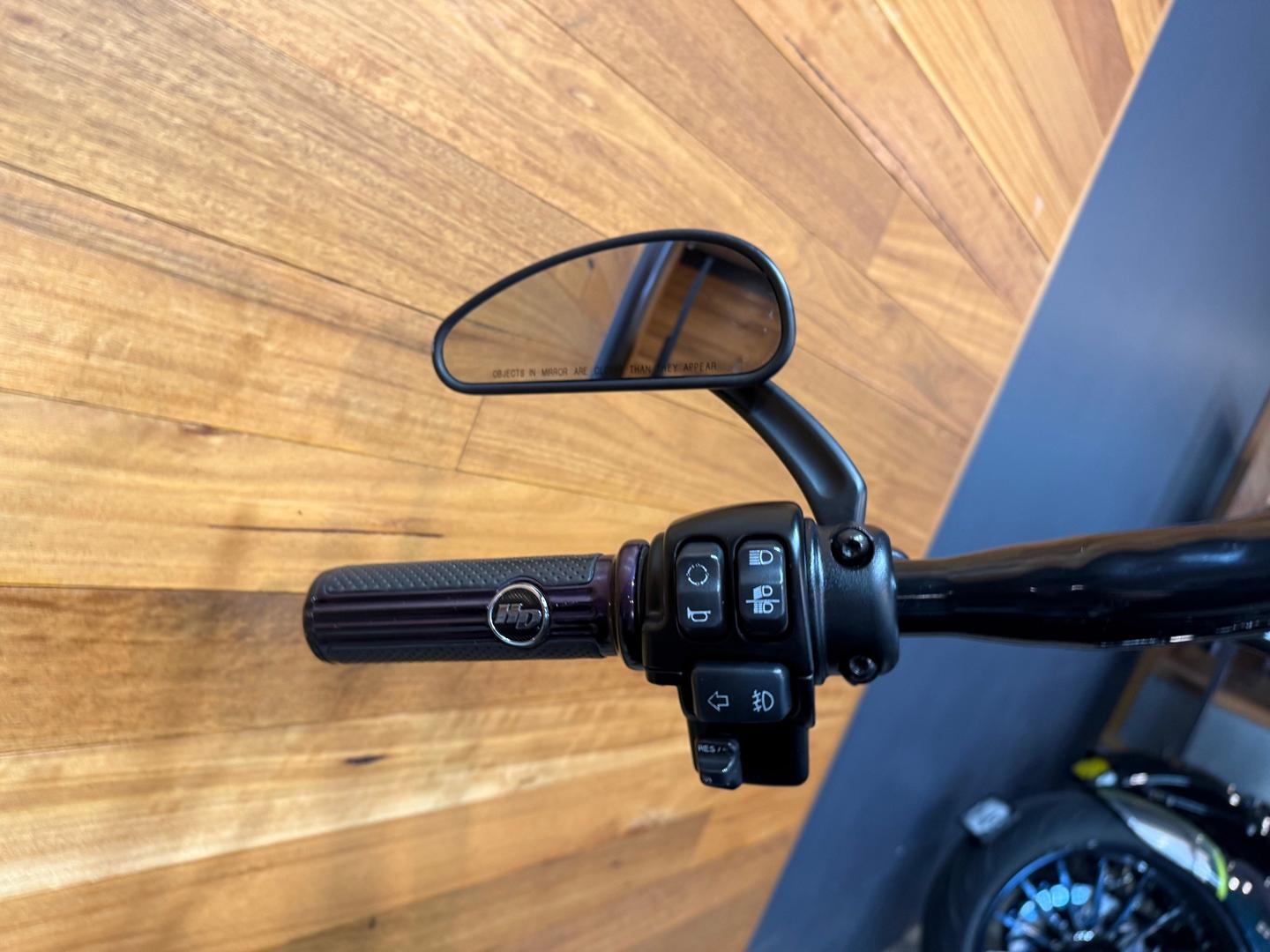2021 HARLEY-DAVIDSON FLHCS HERITAGE CLASSIC 114 CRUISER