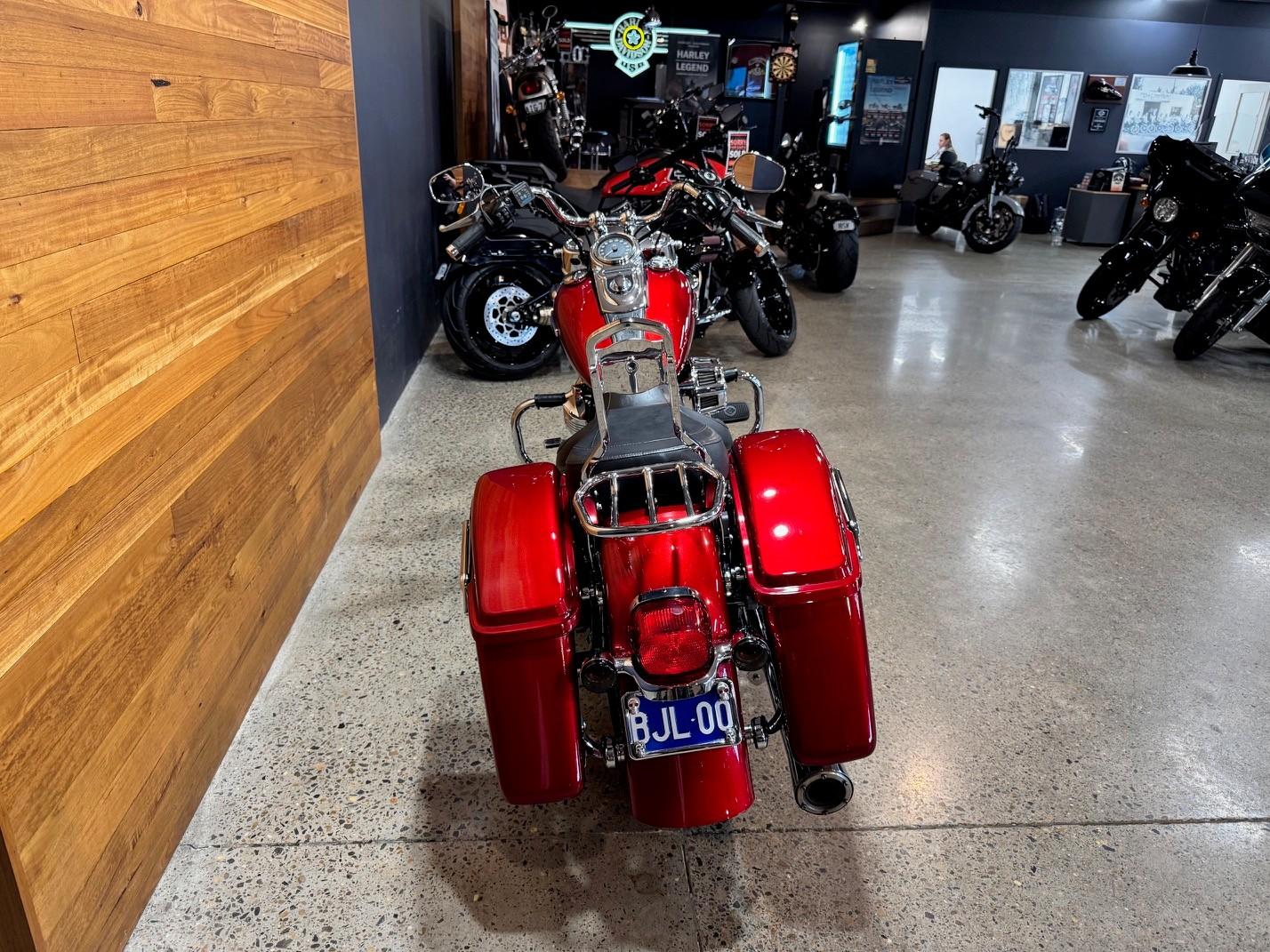 2012 HARLEY-DAVIDSON FLD SWITCHBACK CRUISER