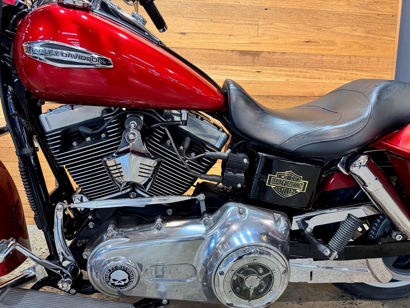 2012 HARLEY-DAVIDSON FLD SWITCHBACK CRUISER
