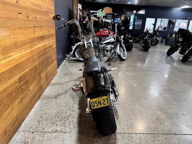 2010 HARLEY-DAVIDSON FXSTC SOFTAIL CUSTOM CRUISER