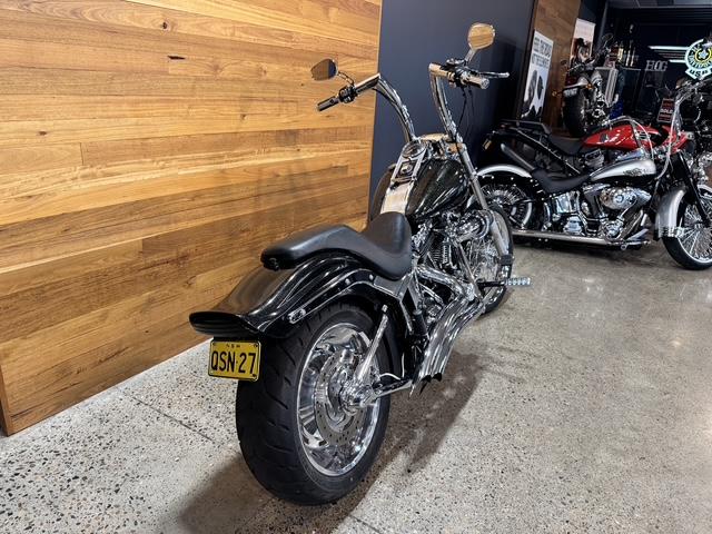 2010 HARLEY-DAVIDSON FXSTC SOFTAIL CUSTOM CRUISER