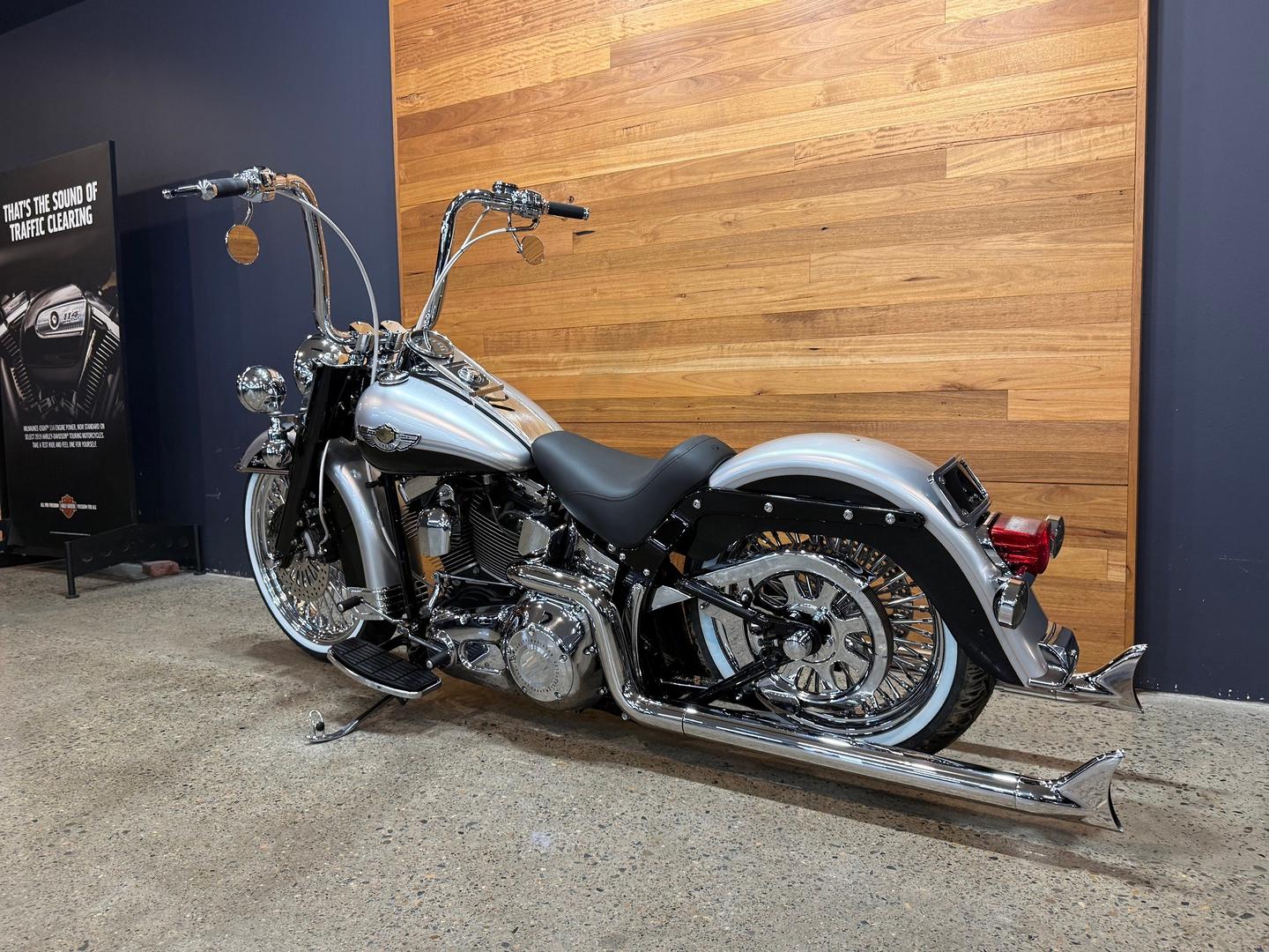 2003 HARLEY-DAVIDSON FLSTCI HERITAGE S/TAIL CLASSIC 100TH ANNIV CRUISER