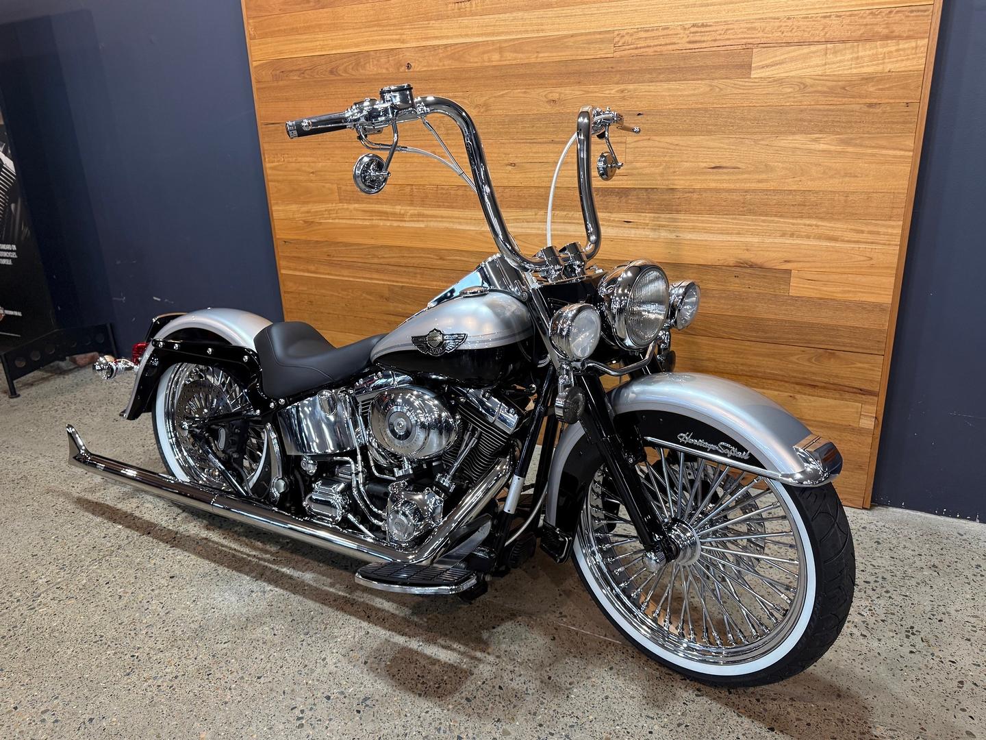 2003 HARLEY-DAVIDSON FLSTCI HERITAGE S/TAIL CLASSIC 100TH ANNIV CRUISER
