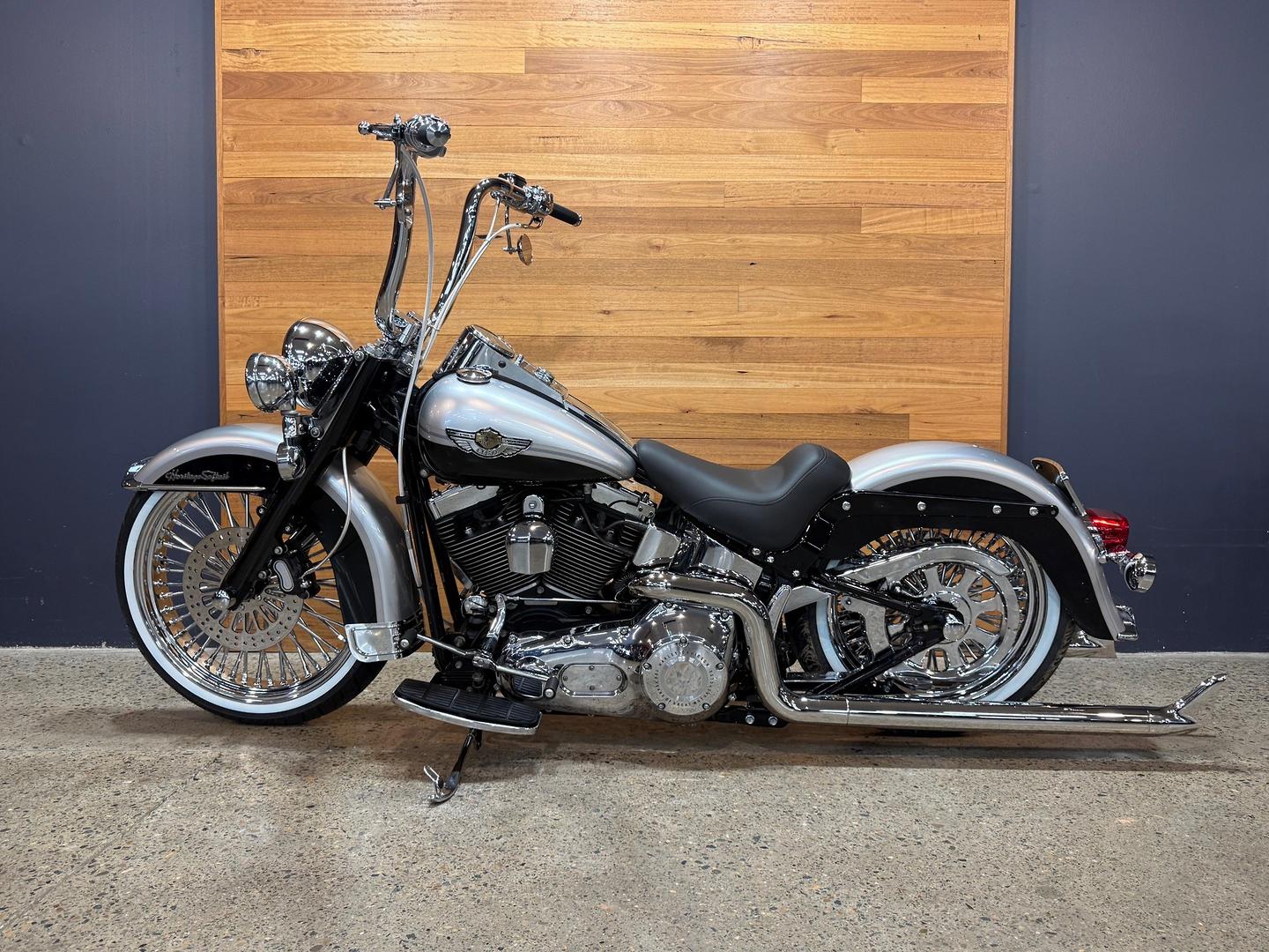 2003 HARLEY-DAVIDSON FLSTCI HERITAGE S/TAIL CLASSIC 100TH ANNIV CRUISER