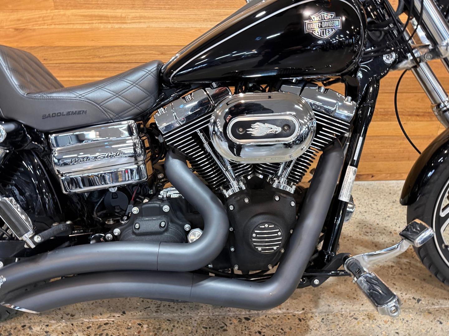 2010 HARLEY-DAVIDSON FXDWG WIDE GLIDE CRUISER