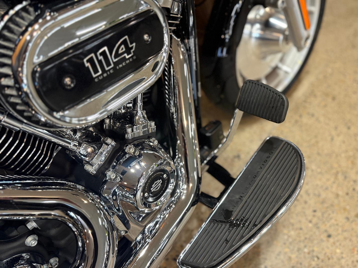 2023 HARLEY-DAVIDSON FLFBS FAT BOY S (114) CRUISER