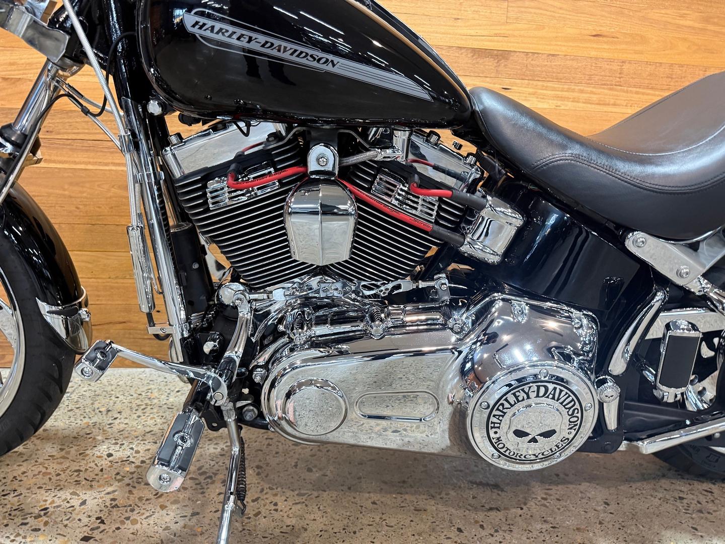 2012 HARLEY-DAVIDSON FXST SOFTAIL STANDARD CRUISER