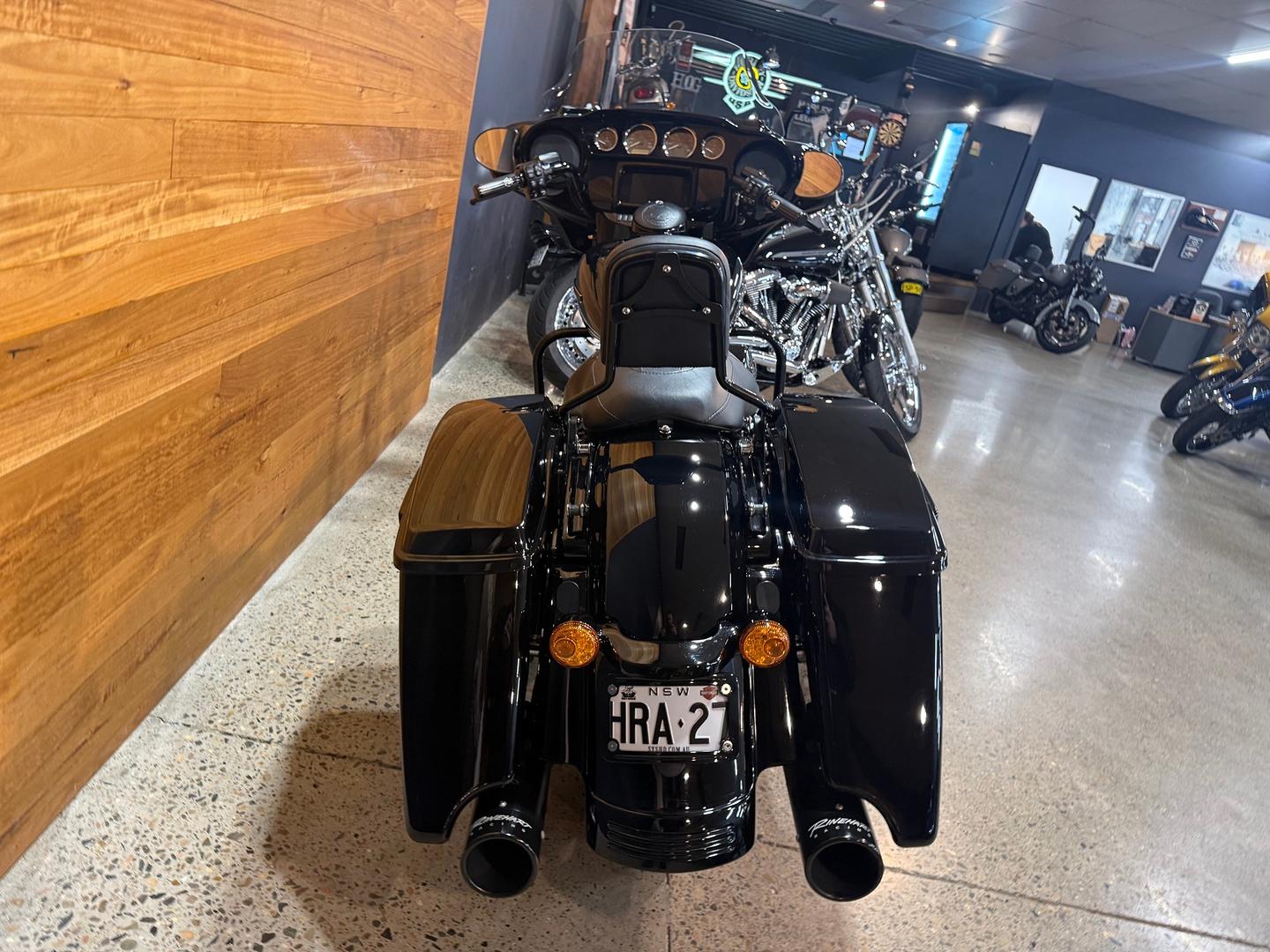 2019 HARLEY-DAVIDSON FLHXS STREET GLIDE SPECIAL 114 CRUISER