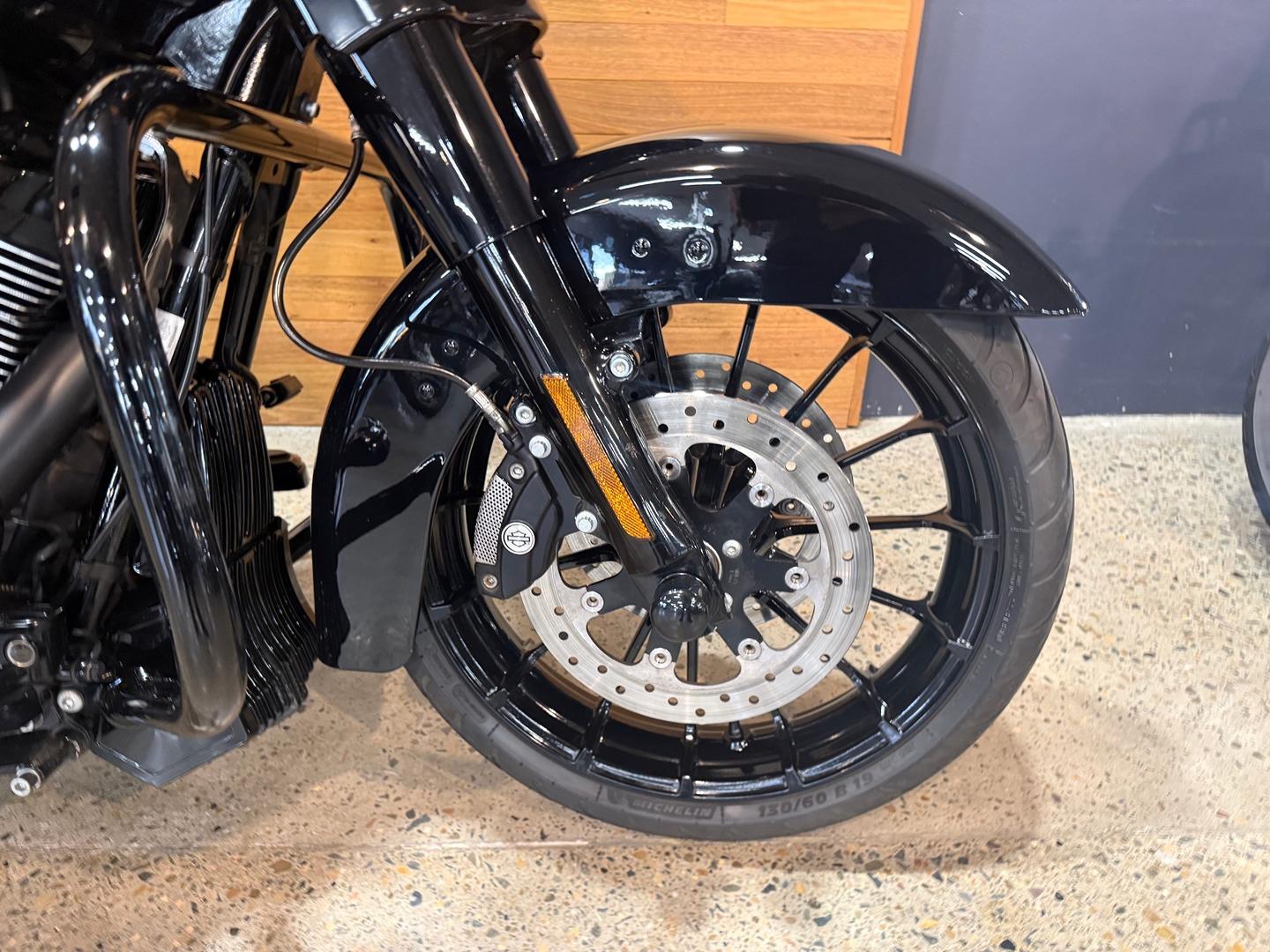 2019 HARLEY-DAVIDSON FLHXS STREET GLIDE SPECIAL 114 CRUISER