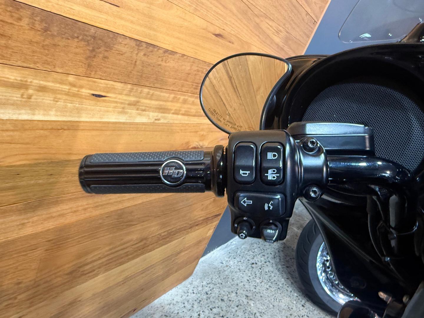 2019 HARLEY-DAVIDSON FLHXS STREET GLIDE SPECIAL 114 CRUISER
