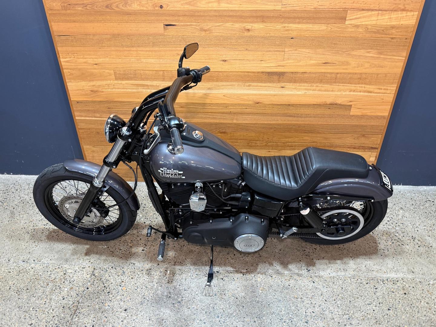 2016 HARLEY-DAVIDSON FXDB STREET BOB CRUISER