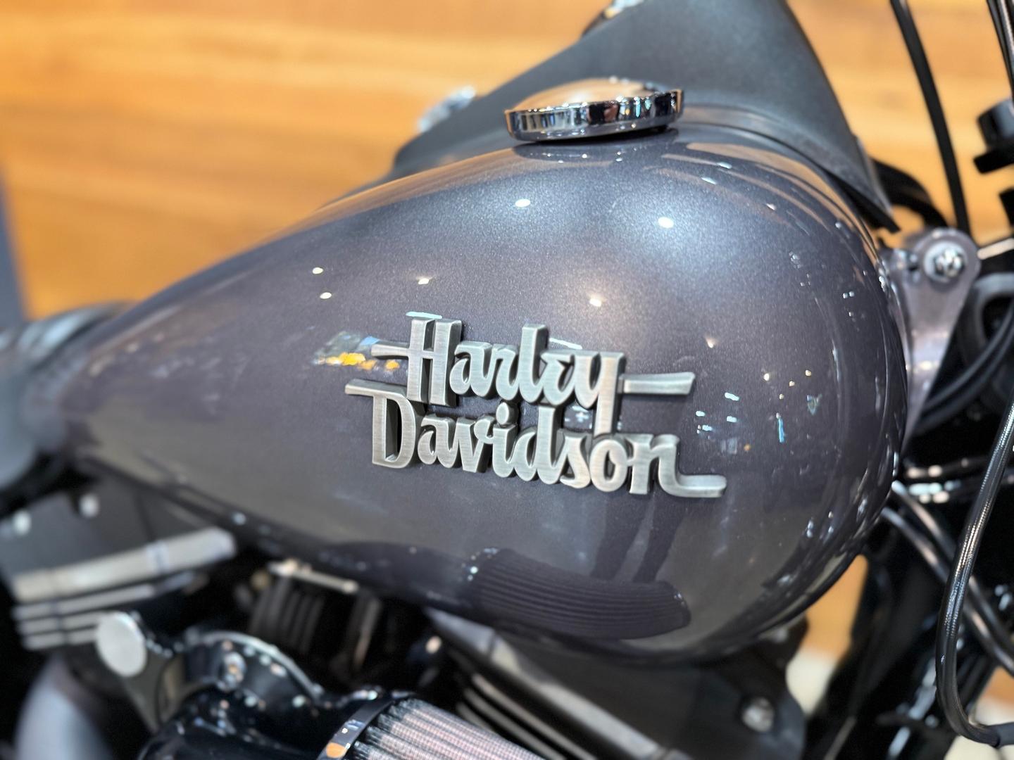 2016 HARLEY-DAVIDSON FXDB STREET BOB CRUISER