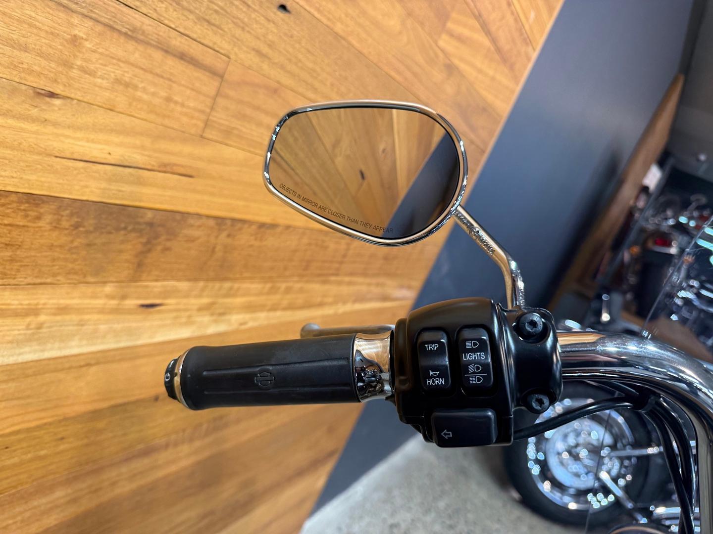 2013 HARLEY-DAVIDSON FLSTC HERITAGE SOFTAIL CLASSIC CRUISER