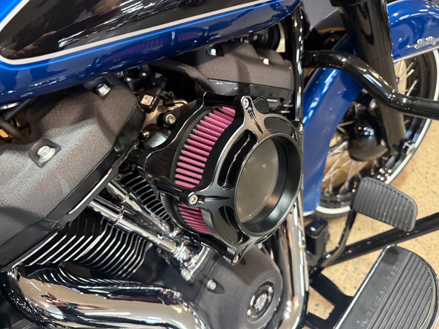 2021 HARLEY-DAVIDSON FLHCS HERITAGE CLASSIC 114 CRUISER