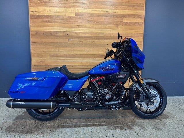 2026 HARLEY-DAVIDSON FLHXSTSE CVO STR GLIDE ST(121) CRUISER