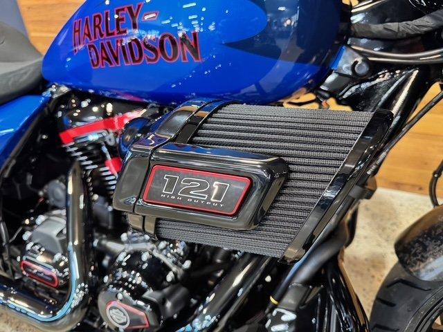 2026 HARLEY-DAVIDSON FLHXSTSE CVO STR GLIDE ST(121) CRUISER