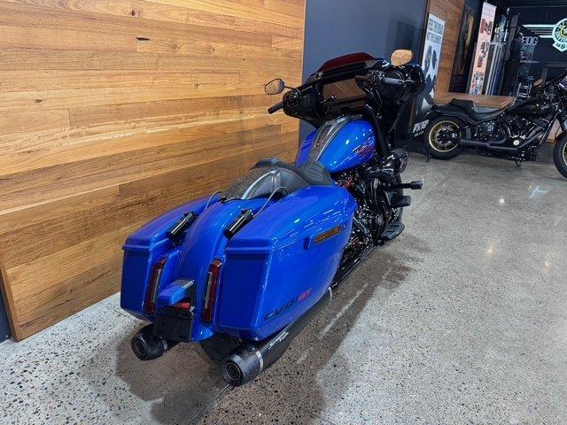 2026 HARLEY-DAVIDSON FLHXSTSE CVO STR GLIDE ST(121) CRUISER