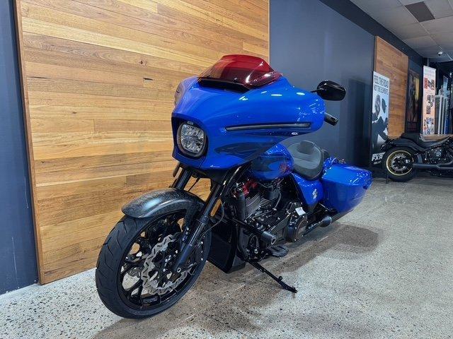 2026 HARLEY-DAVIDSON FLHXSTSE CVO STR GLIDE ST(121) CRUISER