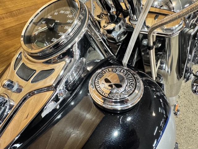 2013 HARLEY-DAVIDSON FLSTC HERITAGE SOFTAIL CLASSIC CRUISER