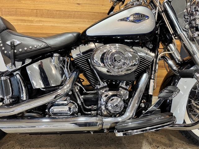 2013 HARLEY-DAVIDSON FLSTC HERITAGE SOFTAIL CLASSIC CRUISER