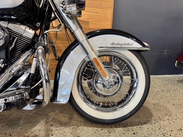 2013 HARLEY-DAVIDSON FLSTC HERITAGE SOFTAIL CLASSIC CRUISER