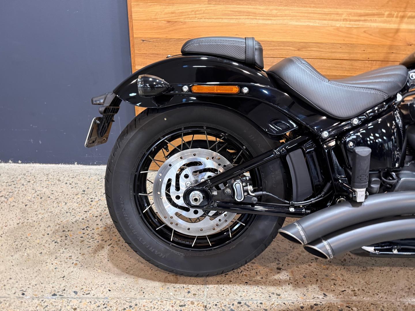 2025 HARLEY-DAVIDSON FXBB STREET BOB (117) CRUISER