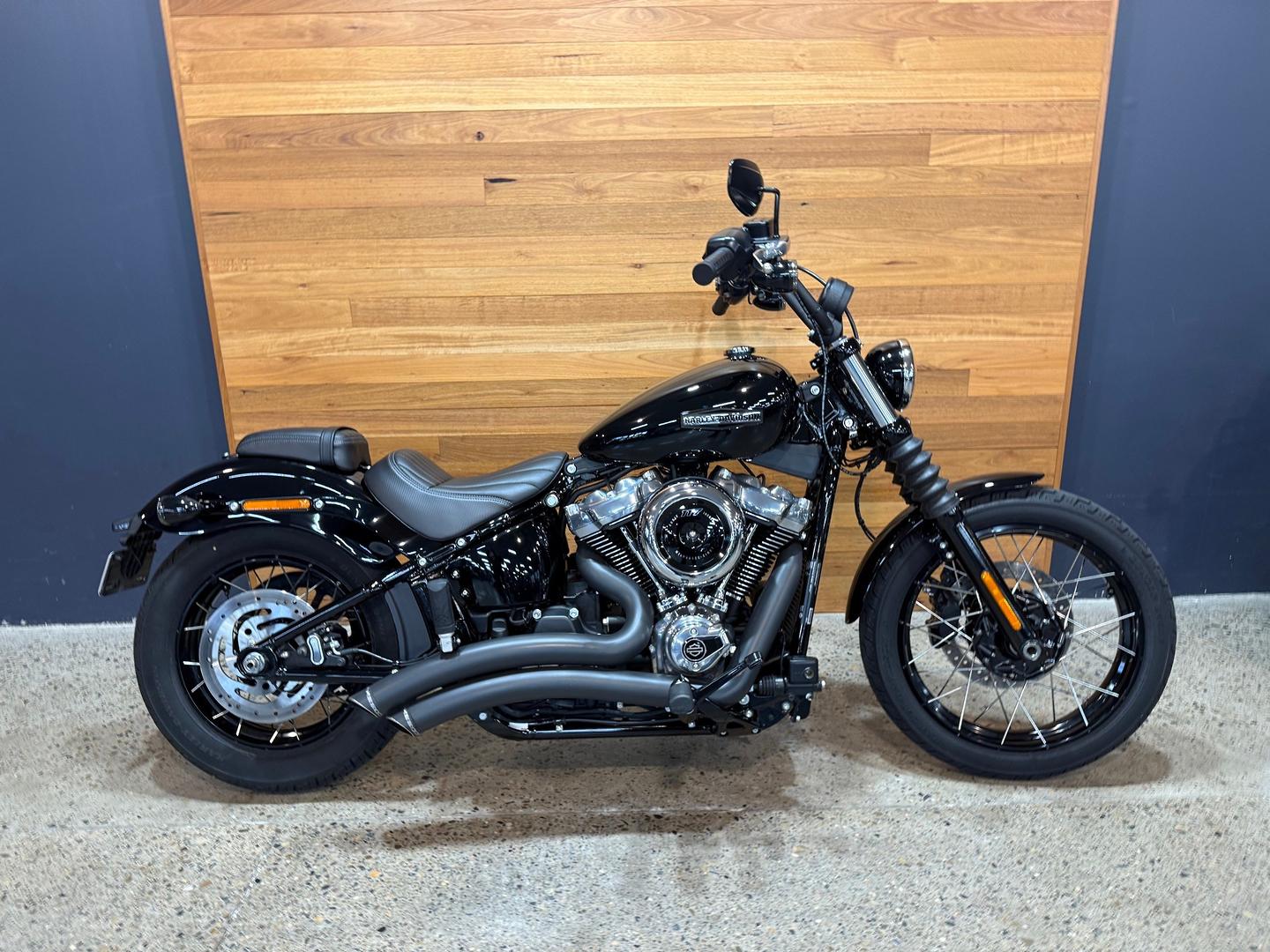 2025 HARLEY-DAVIDSON FXBB STREET BOB (117) CRUISER