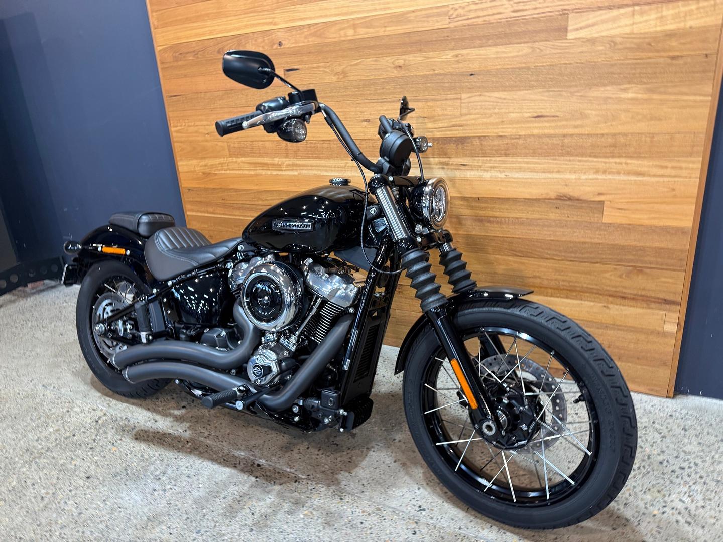 2025 HARLEY-DAVIDSON FXBB STREET BOB (117) CRUISER