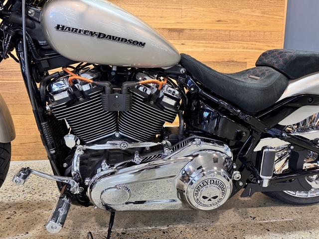 2018 HARLEY-DAVIDSON FXBRS BREAKOUT CRUISER