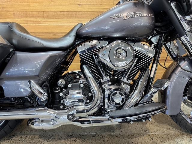 2013 HARLEY-DAVIDSON FLHX STREET GLIDE CRUISER