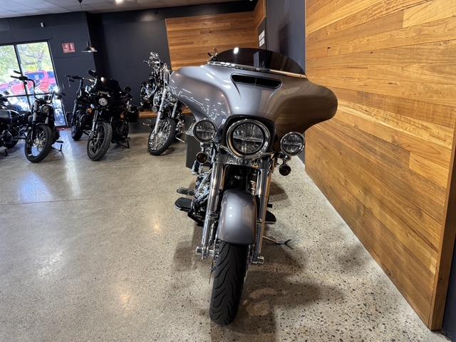 2013 HARLEY-DAVIDSON FLHX STREET GLIDE CRUISER