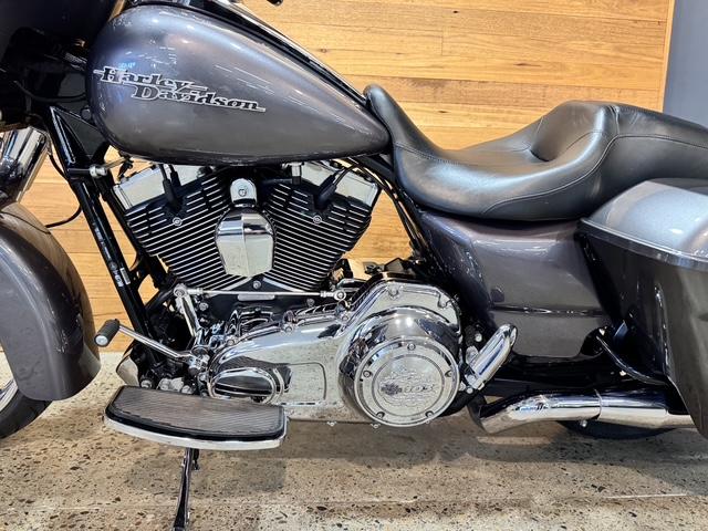 2013 HARLEY-DAVIDSON FLHX STREET GLIDE CRUISER