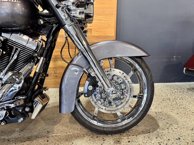 2013 HARLEY-DAVIDSON FLHX STREET GLIDE CRUISER