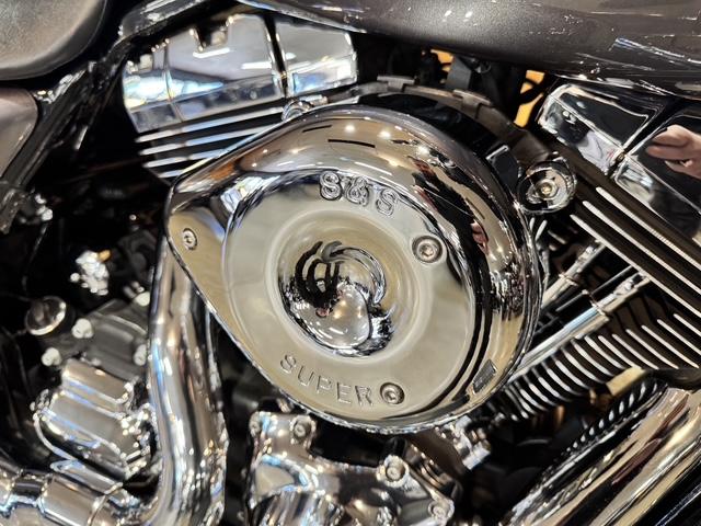 2013 HARLEY-DAVIDSON FLHX STREET GLIDE CRUISER