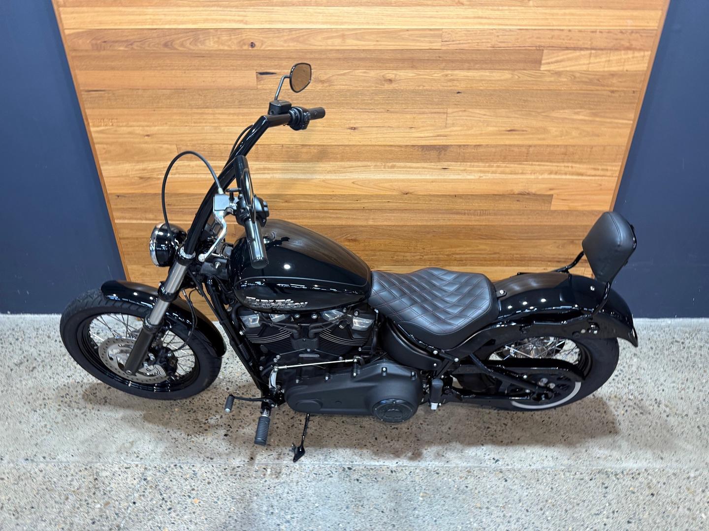 2019 HARLEY-DAVIDSON FXBB STREET BOB (107) CRUISER