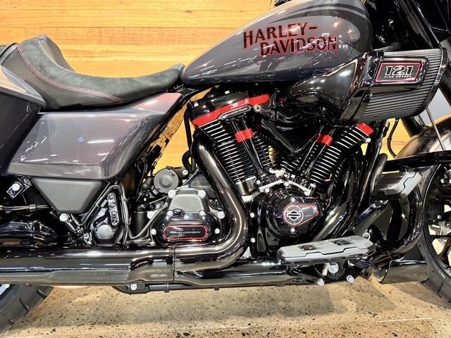 2026 HARLEY-DAVIDSON FLHXSTSE CVO STR GLIDE ST(121) CRUISER