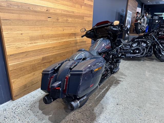 2026 HARLEY-DAVIDSON FLHXSTSE CVO STR GLIDE ST(121) CRUISER