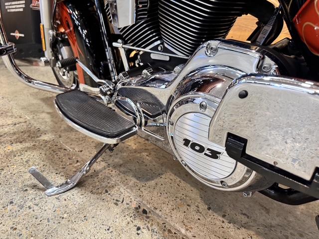 2011 HARLEY-DAVIDSON FLHR ROAD KING CRUISER