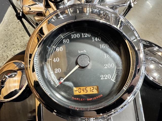2011 HARLEY-DAVIDSON FLHR ROAD KING CRUISER