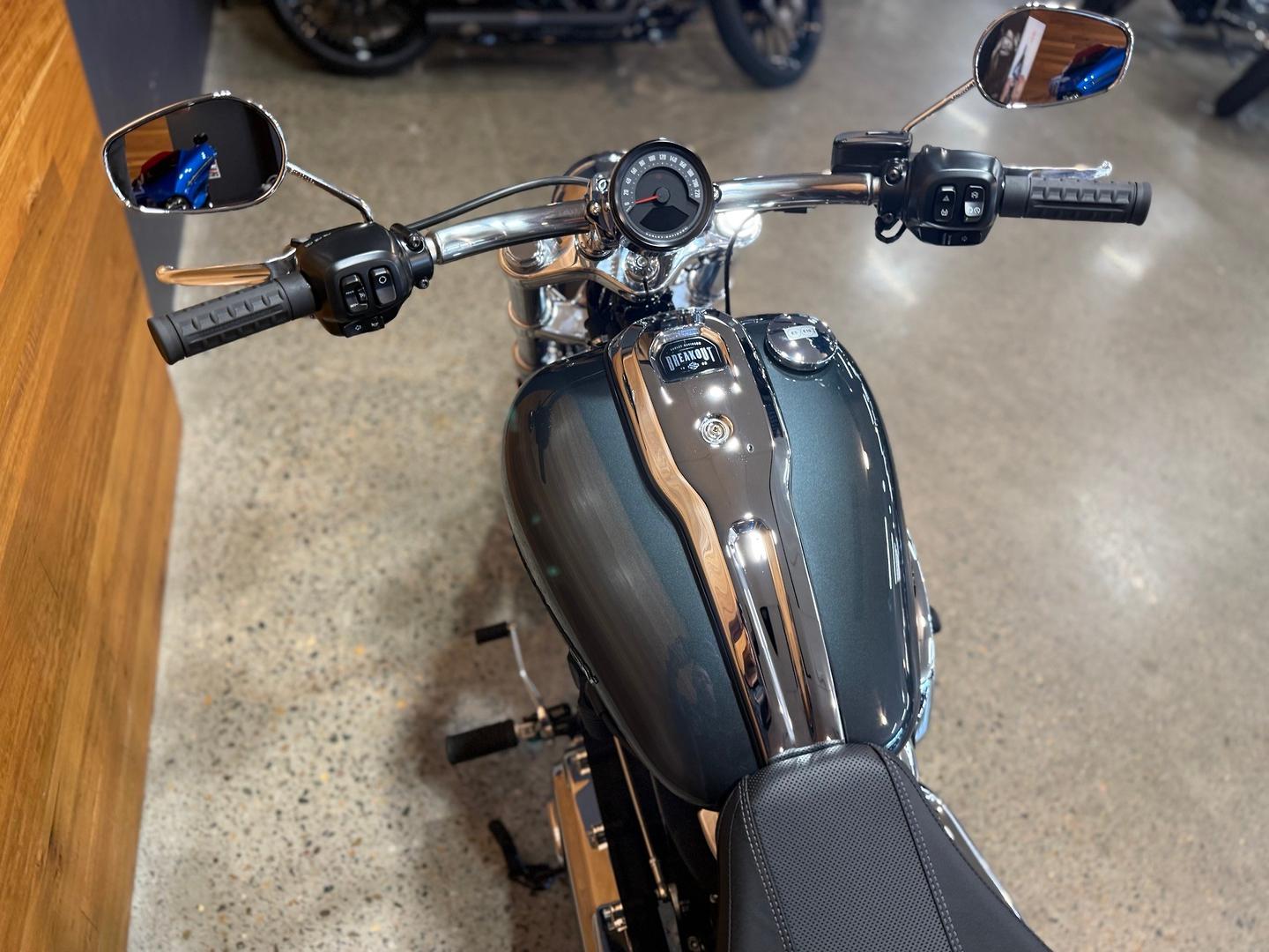 2026 HARLEY-DAVIDSON FXBR BREAKOUT (117) CRUISER