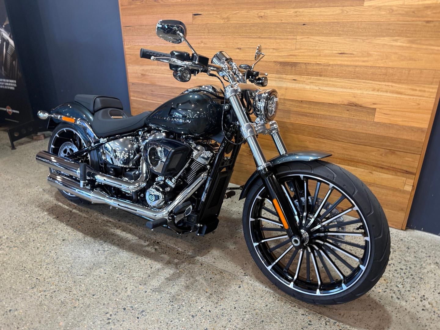2026 HARLEY-DAVIDSON FXBR BREAKOUT (117) CRUISER