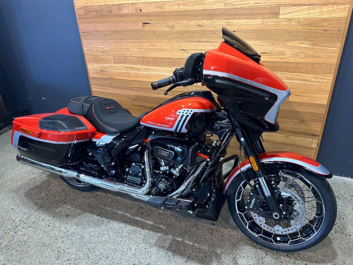 2024 HARLEY-DAVIDSON FLHXSE CVO STREET GLIDE (121) TOURER