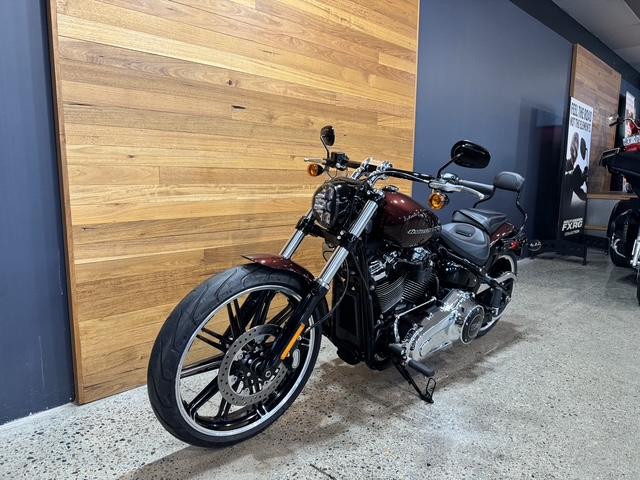 2018 HARLEY-DAVIDSON FXBRS BREAKOUT CRUISER