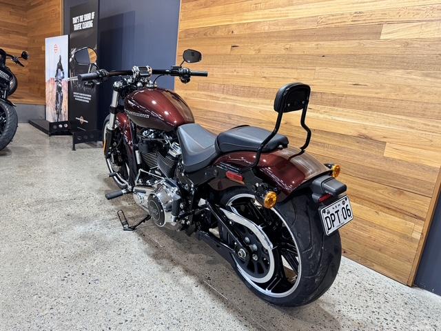 2018 HARLEY-DAVIDSON FXBRS BREAKOUT CRUISER