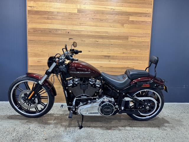 2018 HARLEY-DAVIDSON FXBRS BREAKOUT CRUISER