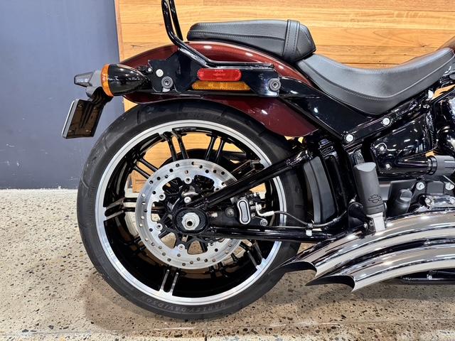 2018 HARLEY-DAVIDSON FXBRS BREAKOUT CRUISER